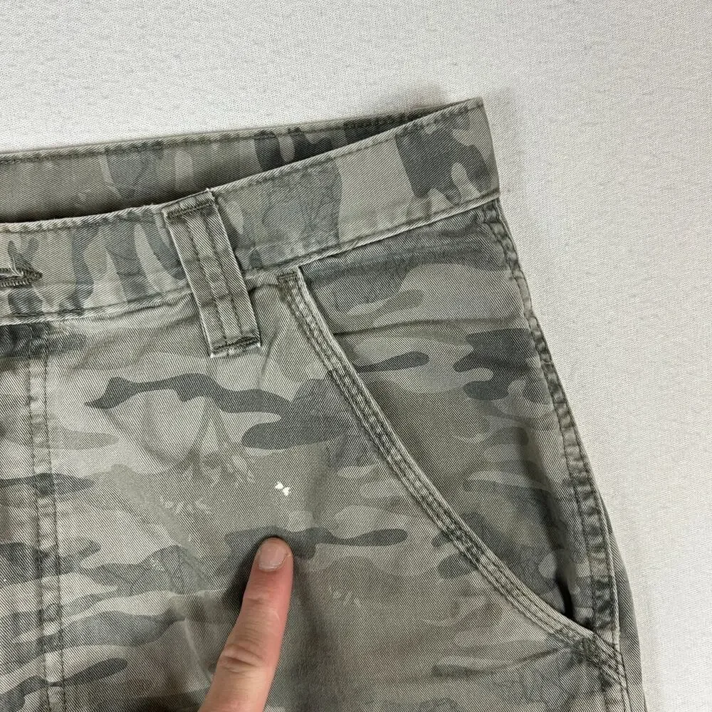 Wrangler Hero Shorts Men' 32 Green Army Camo Cotton Relaxed Cargo Pocket Hiking
